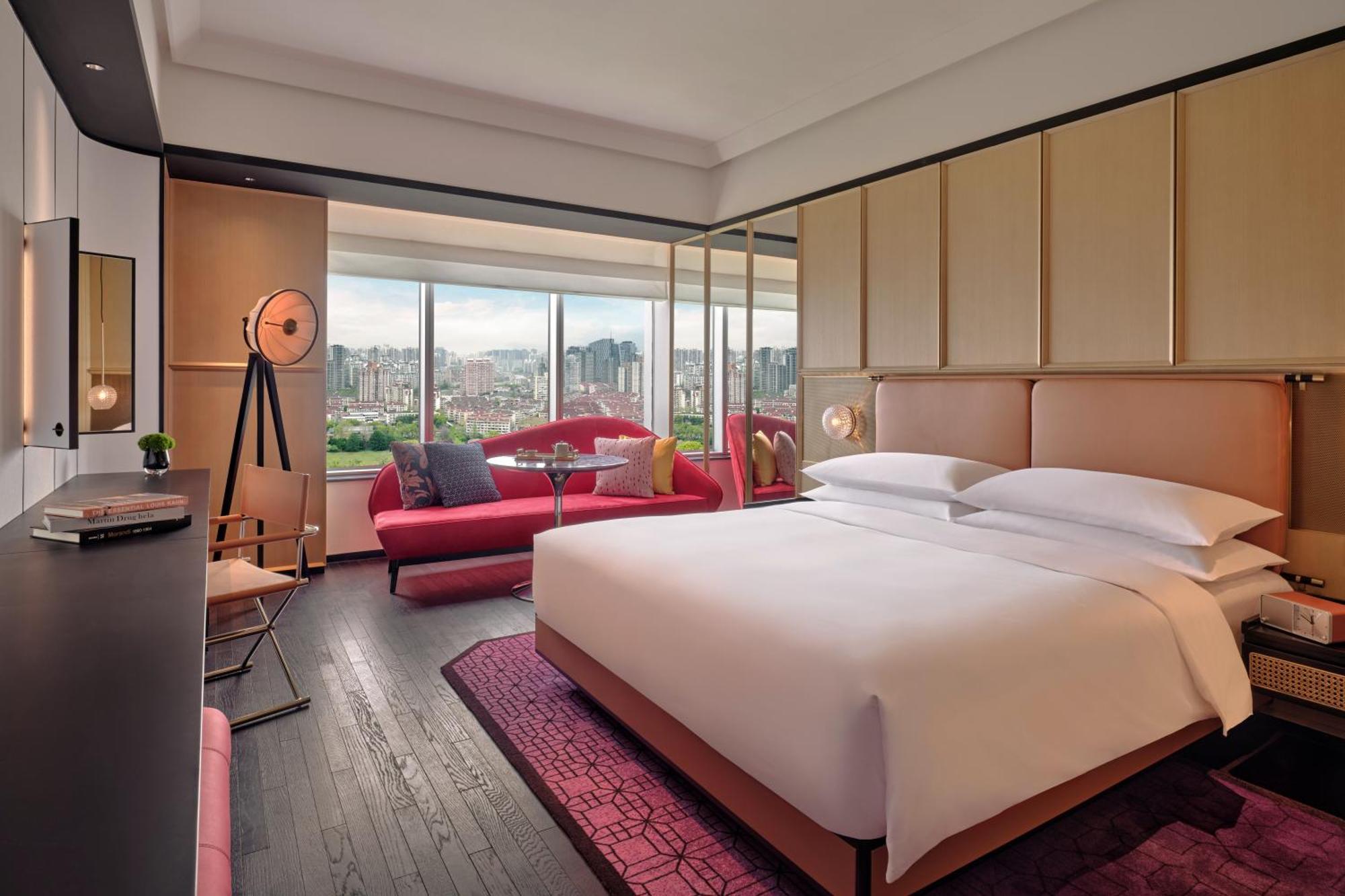 King Room with View,1580170465:JPEG