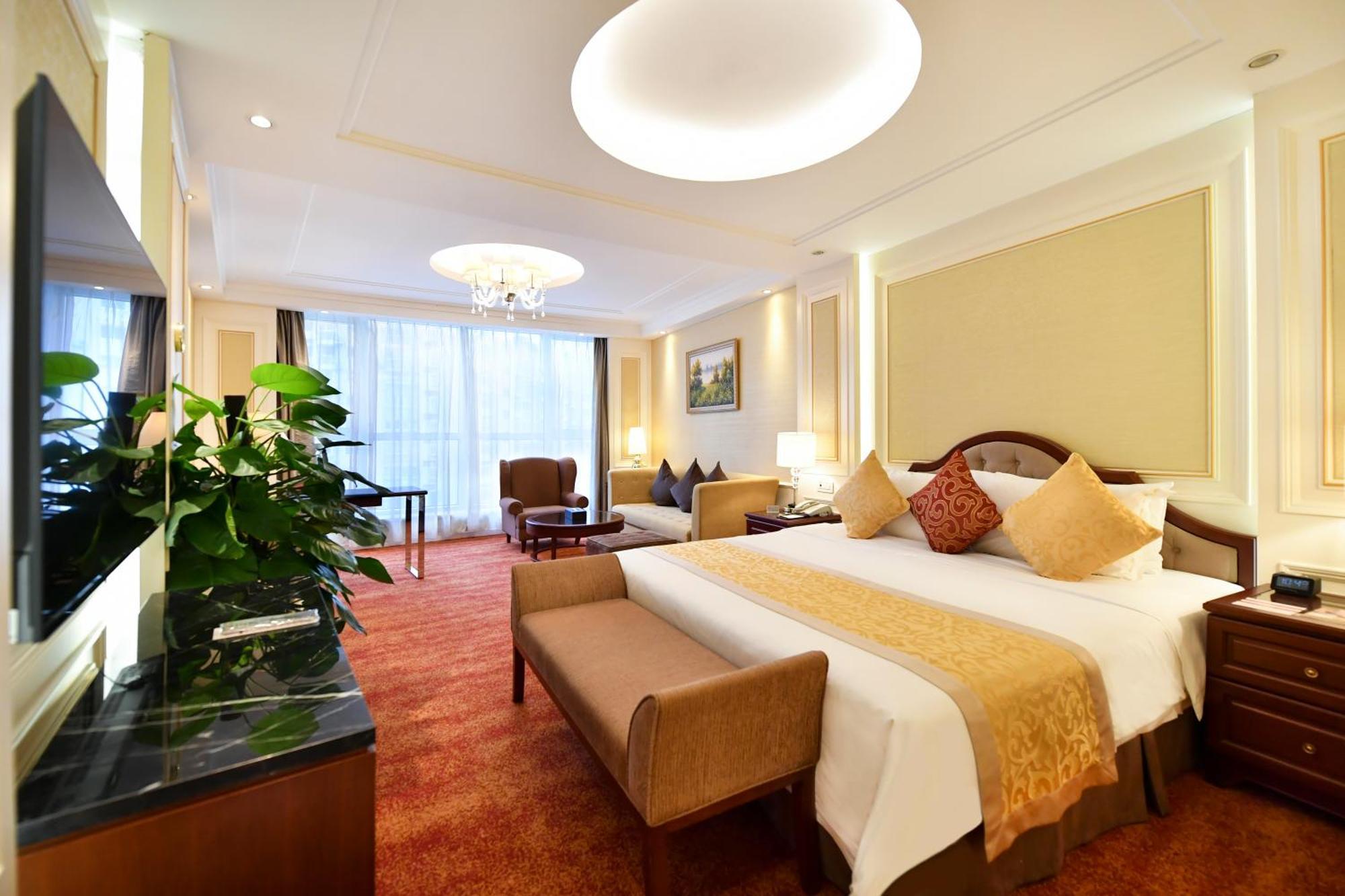Executive Deluxe King Room,1640382538:JPEG