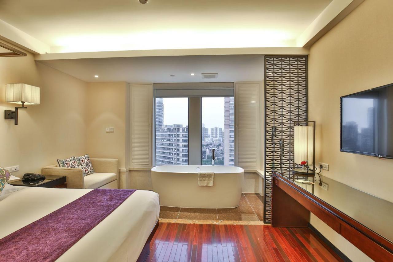 Seasonal Double Room,844214210:JPEG