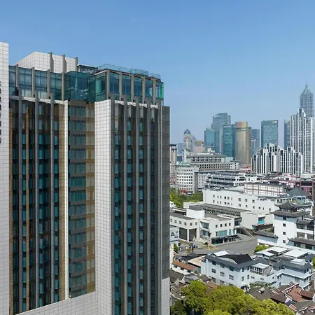 Renaissance Shanghai Yu Garden Hotel-3